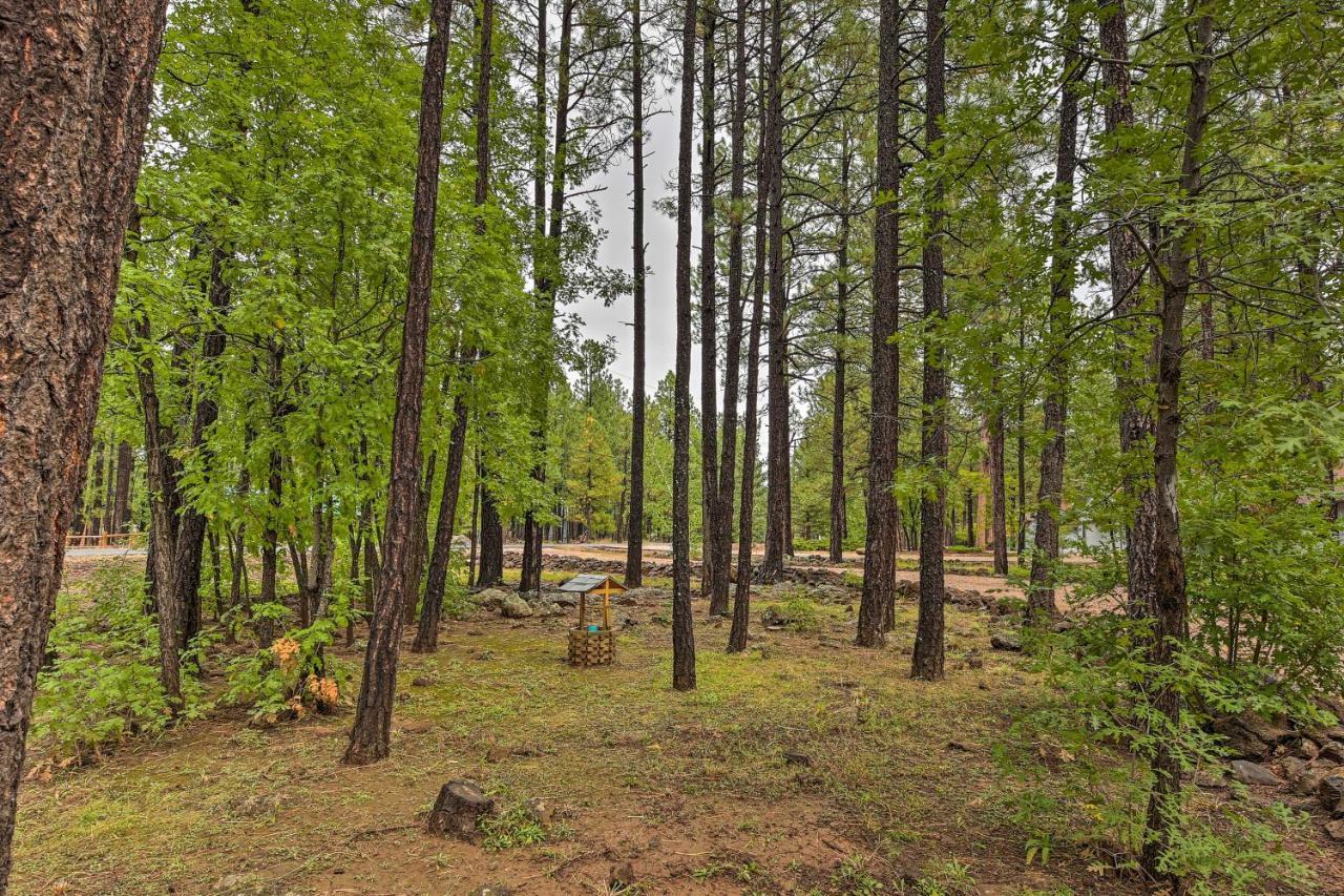 Lush Pinetop Retreat With Large Deck And Wooded Yard! Dış mekan fotoğraf