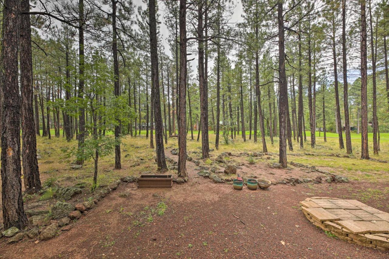 Lush Pinetop Retreat With Large Deck And Wooded Yard! Dış mekan fotoğraf